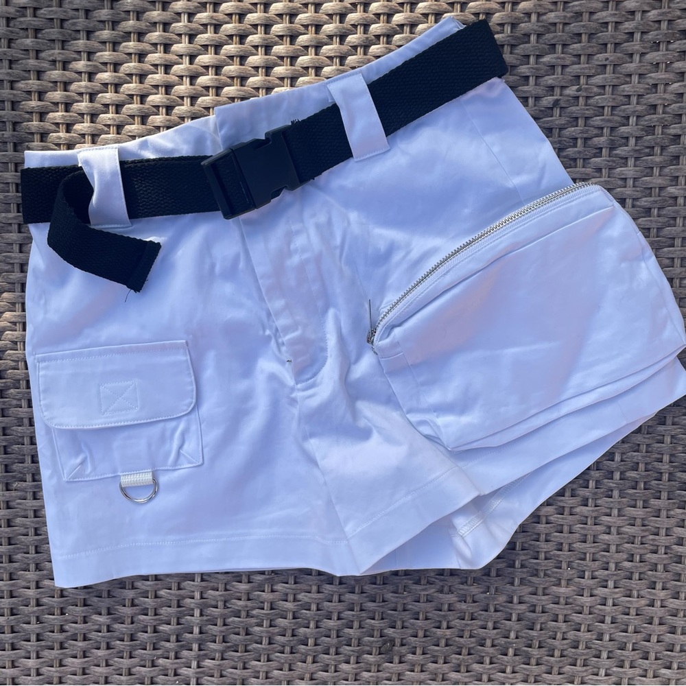 I.AM.GIA CARGO SHORTS